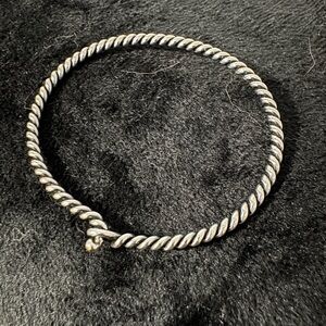 James Avery Twisted Silver Hook on Bracelet - Sm